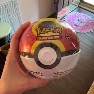 Pokemon TCG Trading Card Ball Tin NWT